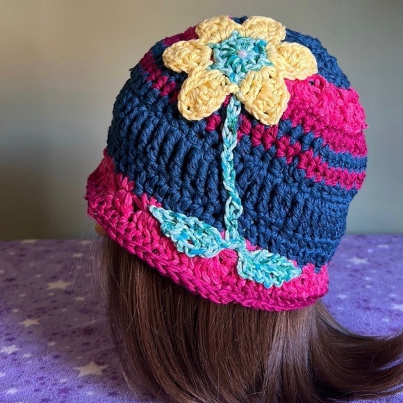 crochet hats Accessories - Crochet cotton beach beanie medium new